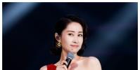一向憑借實力吸引大家的女神劉敏濤 居然以這樣的方式爆火了