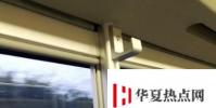 生活小知識:乘坐高鐵動車時候攜帶的小行李怎么放比較方便?