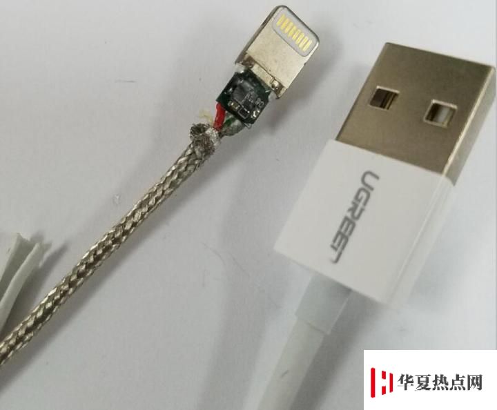 為什么蘋果原裝數據線充電仍會提示「未經認證」的線纜？