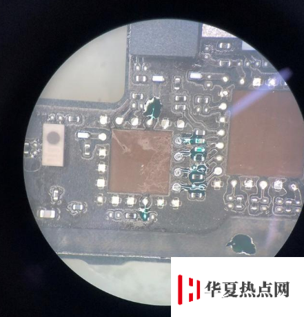 iPhone 8P插卡無服務是什么問題？