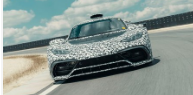 2021年梅賽德斯AMG GT73 PHEV在輕迷彩下在紐伯格林賽道上艱難行駛