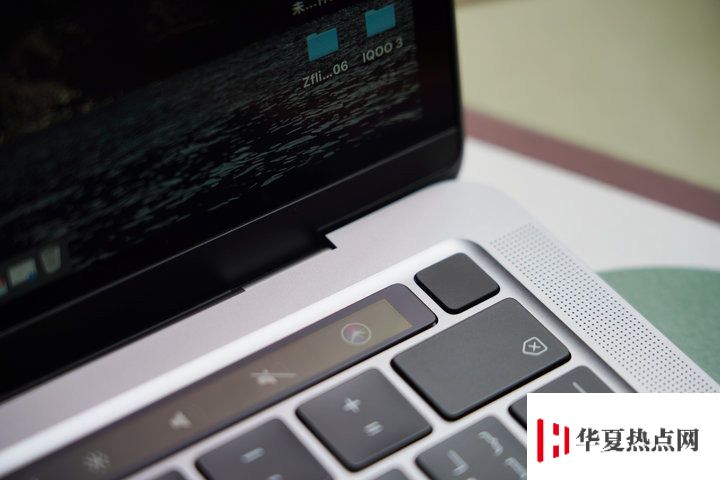 iPad 上的「妙控鍵盤」是什么？為什么會廣受好評？