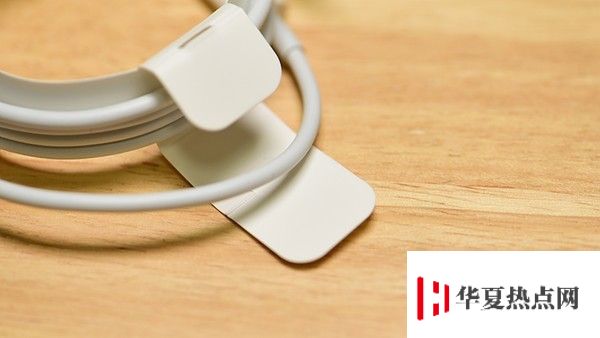 如何辨別 iPhone 快充數據線的真假？新舊款快充數據線有什么區別？