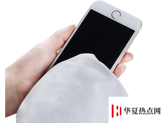 蘋果官方教你如何清潔iPhone和AirPods