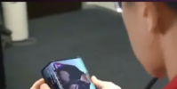 小米的可折疊智能手機出現在最近的視頻中