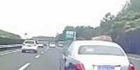 白巖松評豪車惡意別車事件