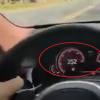 單手飆車時速到255公里司機落網