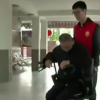 大學生發明老人起行無憂椅