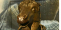 流失百年馬首銅像將回到圓明園