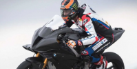 WSBK規格BMW1000RR軌道經過首次測試