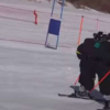 看到那些滑雪競賽者嗎他們是機器人