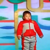 小朋友舞臺表演節目時睡著上熱搜