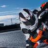 具有更新樣式的2021KTMRC200投入生產線