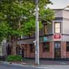 南墨爾本的翡翠酒店48年來首次上市