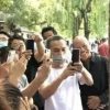 西湖網紅松鼠被鷹叼走吃掉