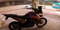 杜德自定義他的KTM390冒險使其更具越野能力