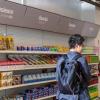 據報道更大的無收銀員商店正在接受測試