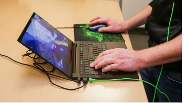 Razer將其2019年的13英寸Blade Stealth現代化用于工作和娛樂