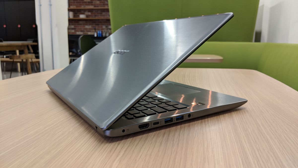 Acer Swift 3 Ryzen評論 大 基本 但驚人的強壯
