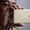 蘋果公司在對速度緩慢的iPhone進行強烈抗議后表示道歉 并提供優惠電池