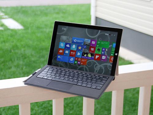 Microsoft Surface 3平板電腦運行全胖Windows