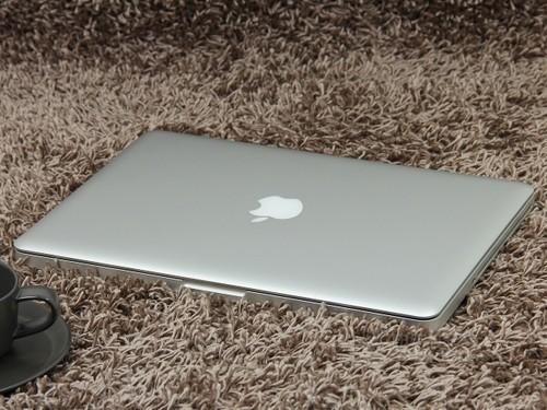 Apple通過MacBook Pro重新設計悄然解決了flexgate問題