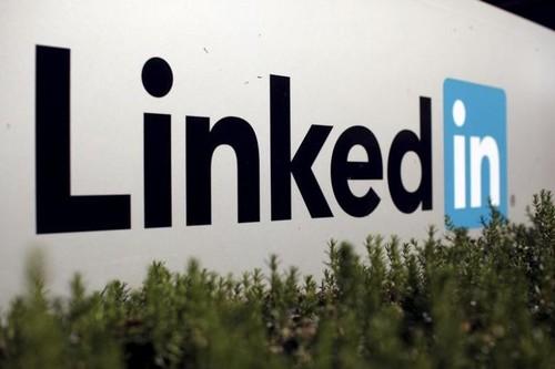 LinkedIn推出學習 重新設計和聊天機器人