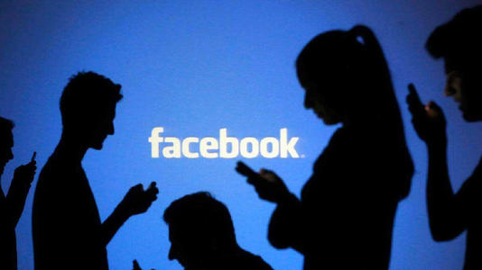 繼創紀錄的第一季度結果后 扎克伯格繼續控制Facebook