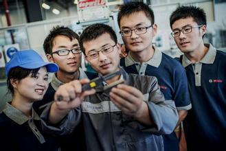 政府數據顯示 更高的學徒制度顯著增加