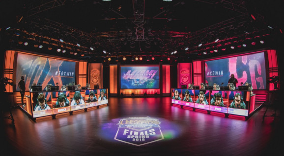 Riot Games將建立英雄聯盟作為持久的電子競技