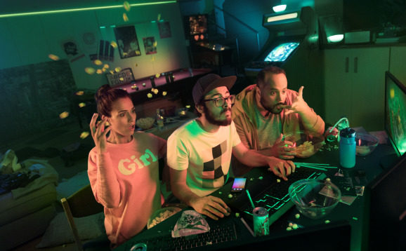 Razer和飛利浦合作讓您的游戲控制您房間的智能燈