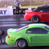 這款 2003 Cobra 不僅在引擎蓋下裝有 Coyote V8