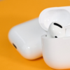 Apple Developer 網站的更多下載標題下下載測試版