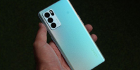 OppoReno7Pro智能手機聲稱實時圖像表面在線