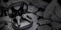 最好的預算無線耳塞剛剛升級到與AirPodsPro相媲美