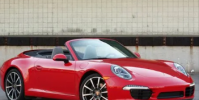 2月202023保時捷911Carrera敞篷車接收光滑的新造型