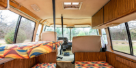 2月22日帶著這輛時髦的GMCMotorHome回到1973年的公路旅行