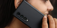 Galaxy Z Fold 4 的攝像頭切口看起來可能與 Z Fold 3 沒有什么不同