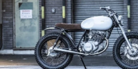 定制的YamahaSR250Type4C清楚地表明少即是多