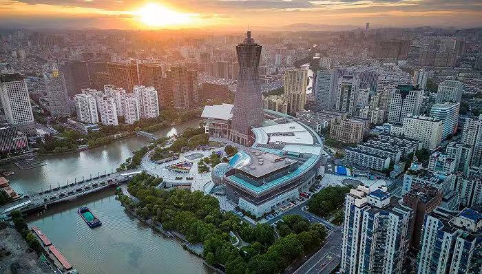 雖然這套房子的真實跌幅沒有傳聞那么大，但這張截圖還是讓本就去化困難的未來科技城二手房行情繼續承壓。