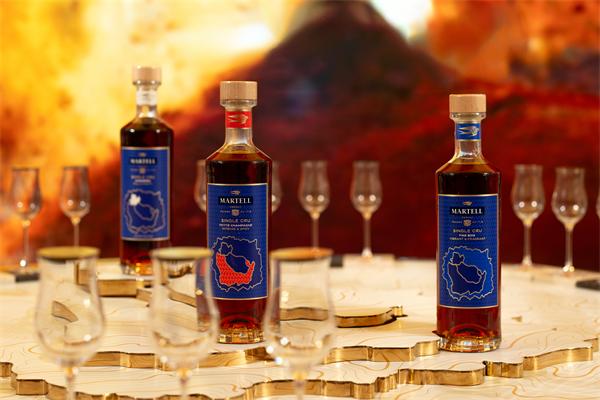 1692003141228068.jpg 保樂力加攜旗下眾多烈酒品牌再度參展Whisky L! 2023 馬爹利全新單一產區系列首度亮相中國