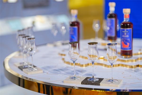 1692003158679213.jpg 保樂力加攜旗下眾多烈酒品牌再度參展Whisky L! 2023 馬爹利全新單一產區系列首度亮相中國